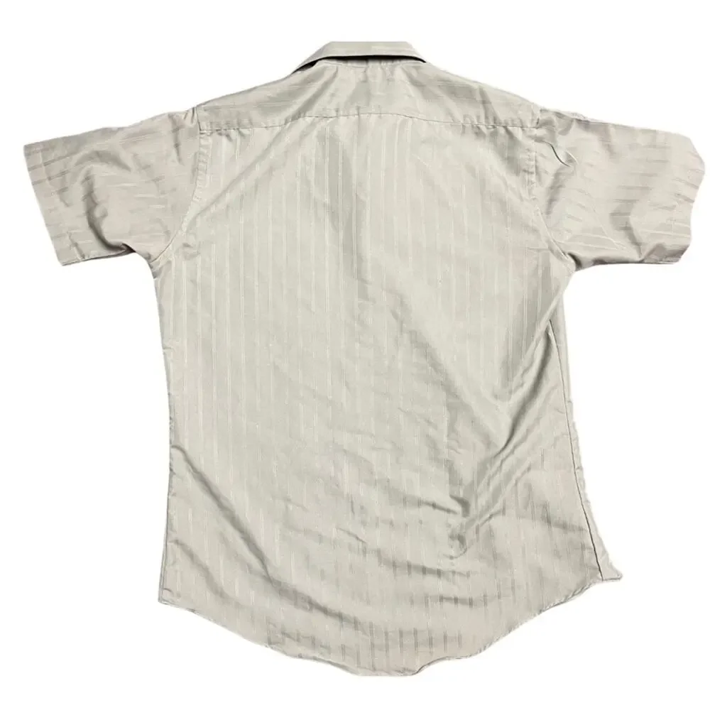 David Taylor men’s short sleeve shirt Lightweight comfortable Size 15.5